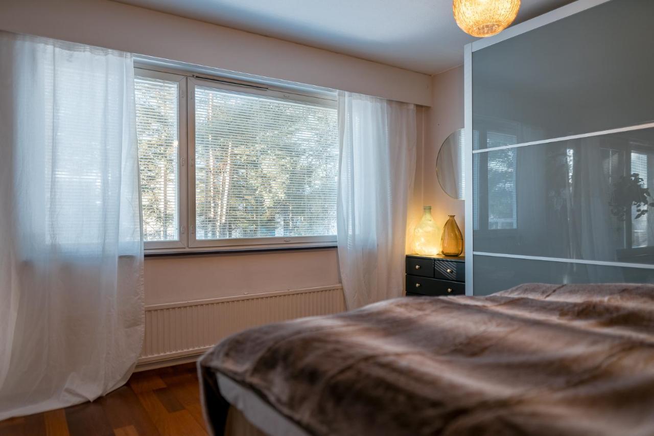 Nordic Gem Near Railway Station, Free Parking And Wifi Apartment โรวานิเอมิ ภายนอก รูปภาพ