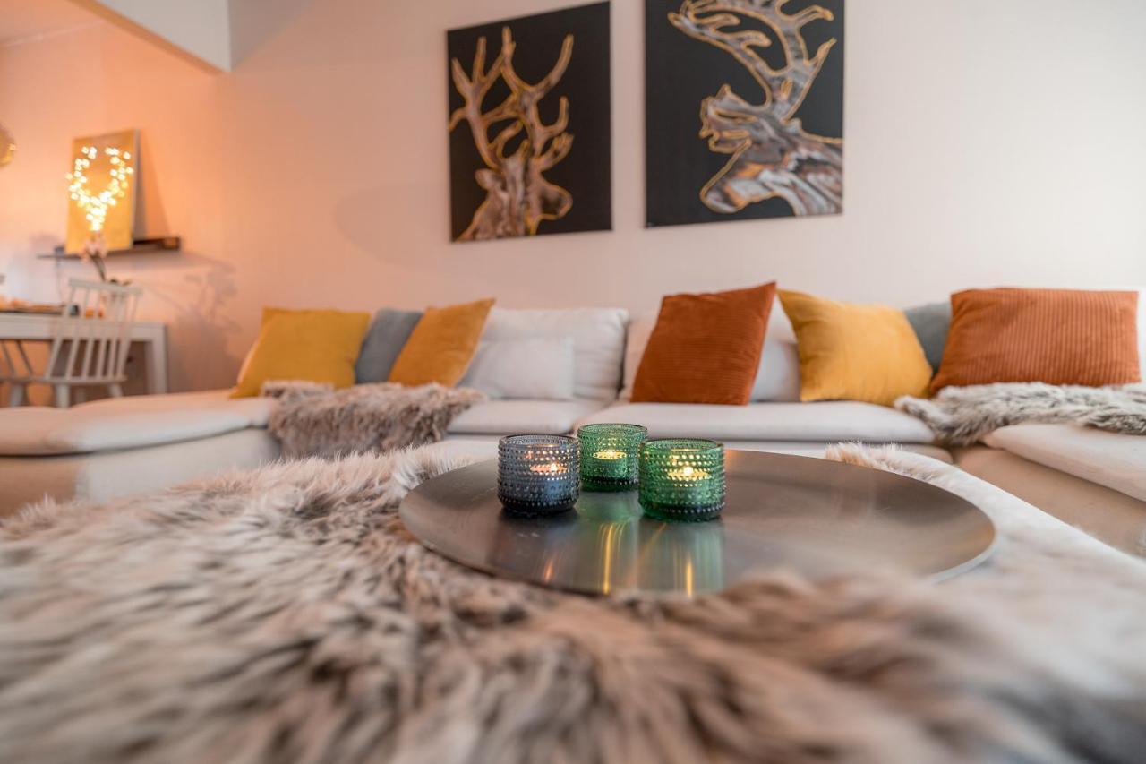 Nordic Gem Near Railway Station, Free Parking And Wifi Apartment โรวานิเอมิ ภายนอก รูปภาพ